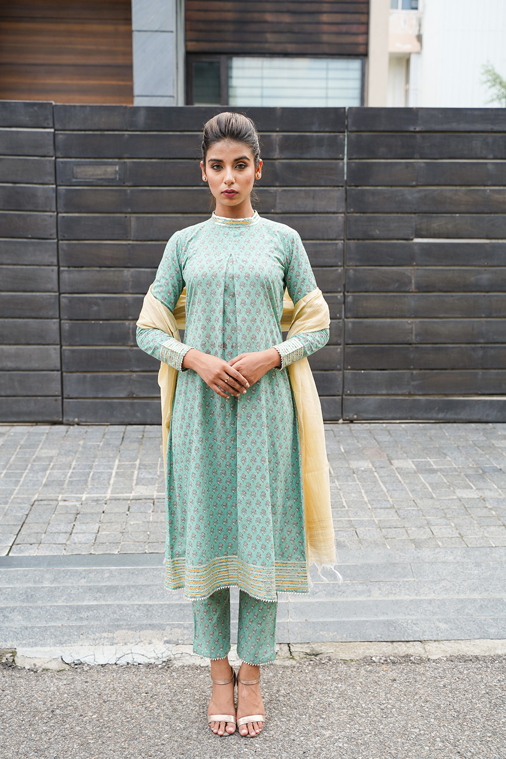 Beige Heavy Gota Patti Work Salwar Suit – Fashionfy
